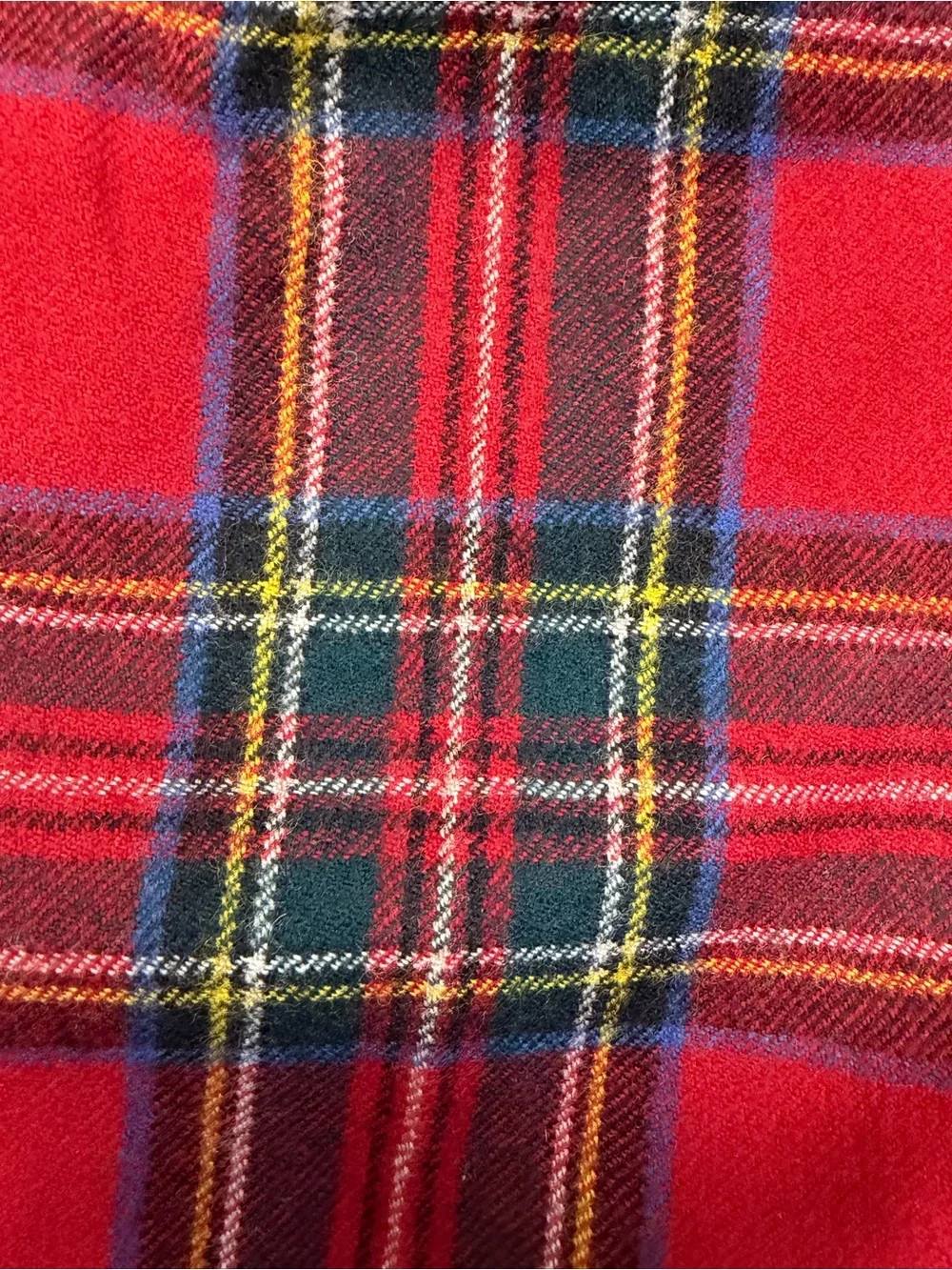 Vintage 80s 100% wool Red Plaid High-Waist Shorts..  City shorts, dress shorts